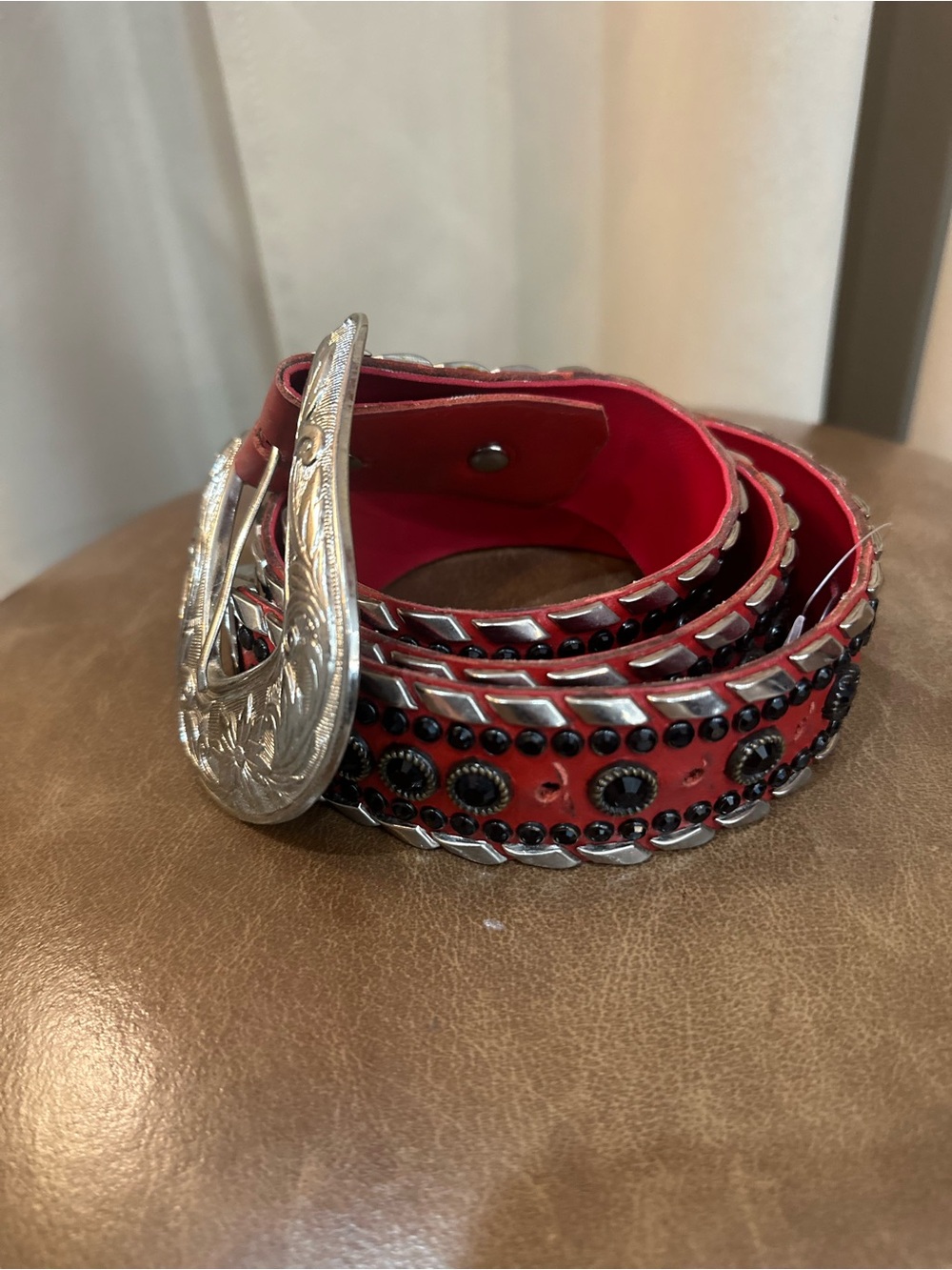 Kippys Red Leather Western Belt with Ornate Silver Buckle S/M - Picture 5 of 9
